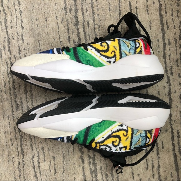 Triple 7 Notorious Racer shoe — tie dye mural pattern with chunky white base - Picture 6 of 14